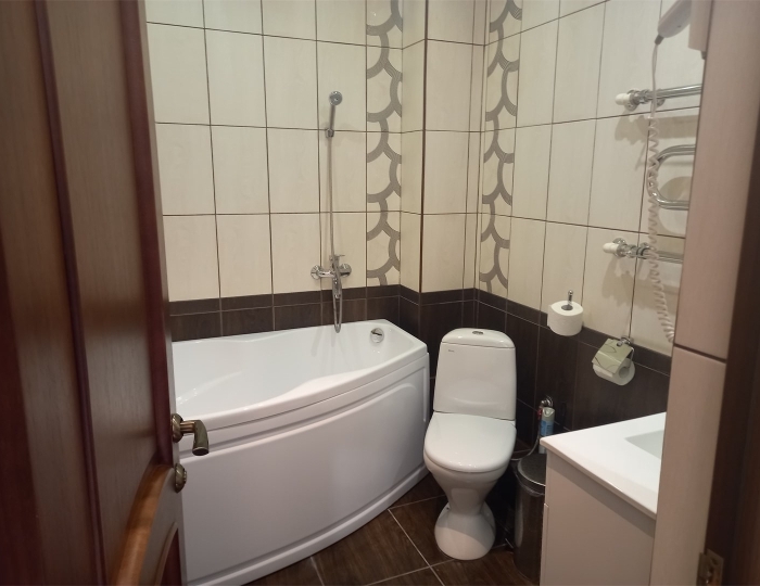 Джуниор сюит 2-местный 2-х комнатный 1 корпус - Санаторий Tatneft / Татнефть Иволга